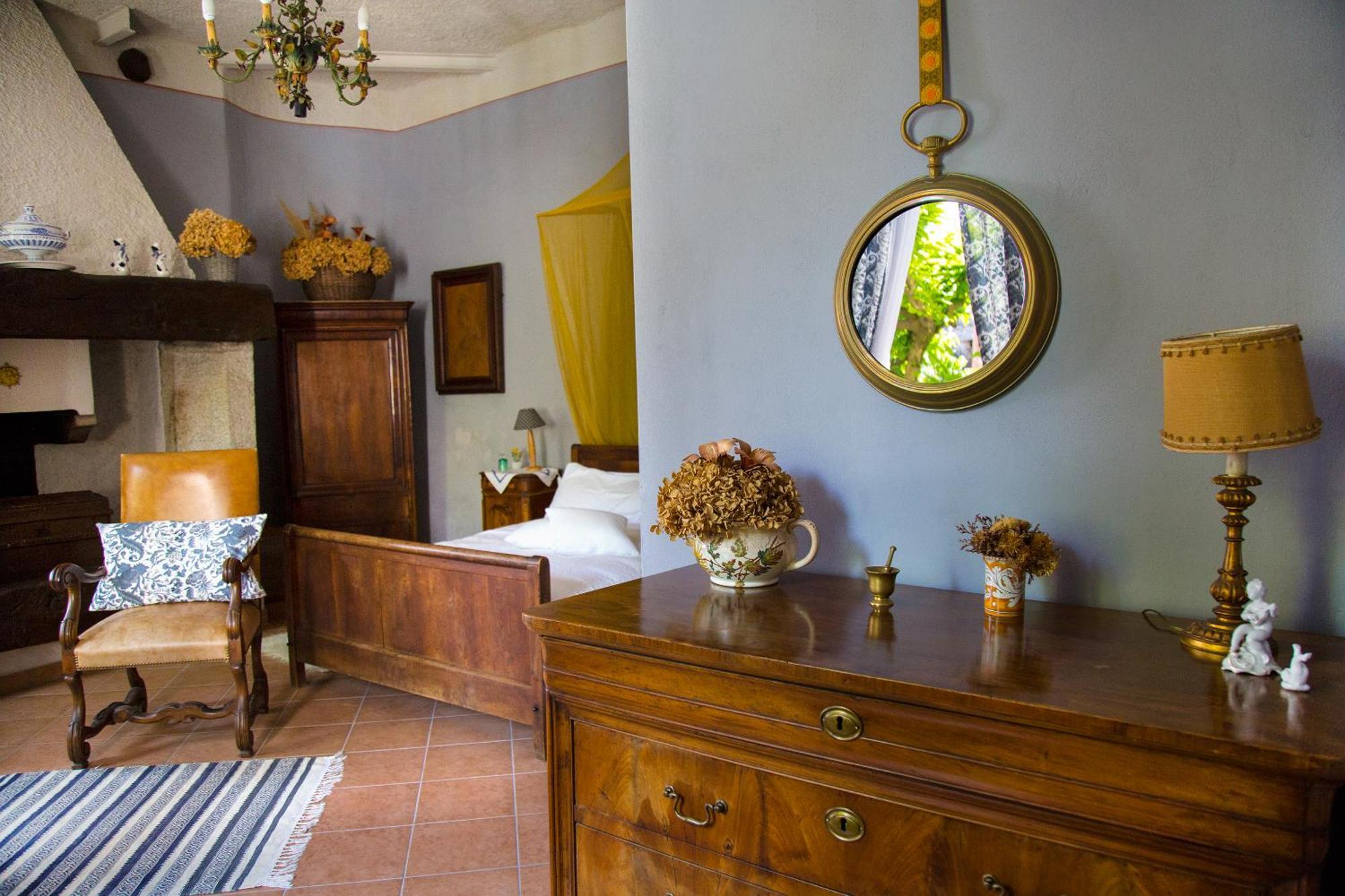 B&B Locanda Tempi Lontani Adults Only ออร์ตาซันจูลิโอ ห้อง รูปภาพ